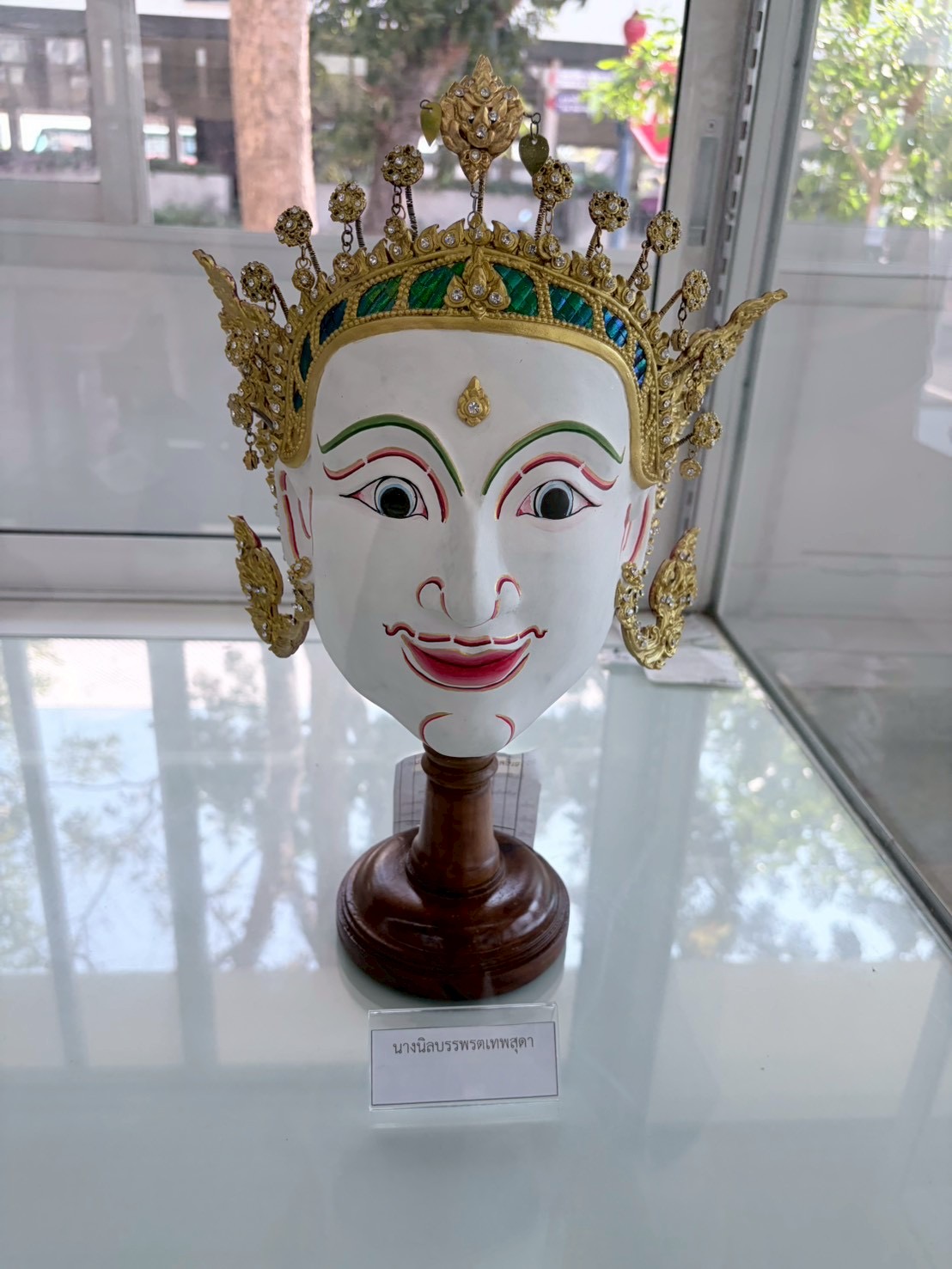 แผนกช่างประดิษฐ์หัวโขน 3